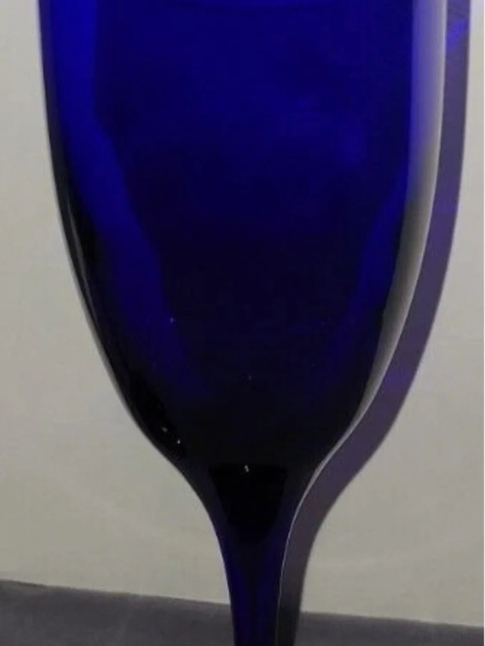 Elegant Vintage Libbey Cobalt Blue Champagne Flutes - Set of 2